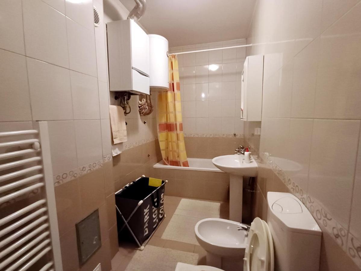Apartmani Damir Saraievo Exterior foto
