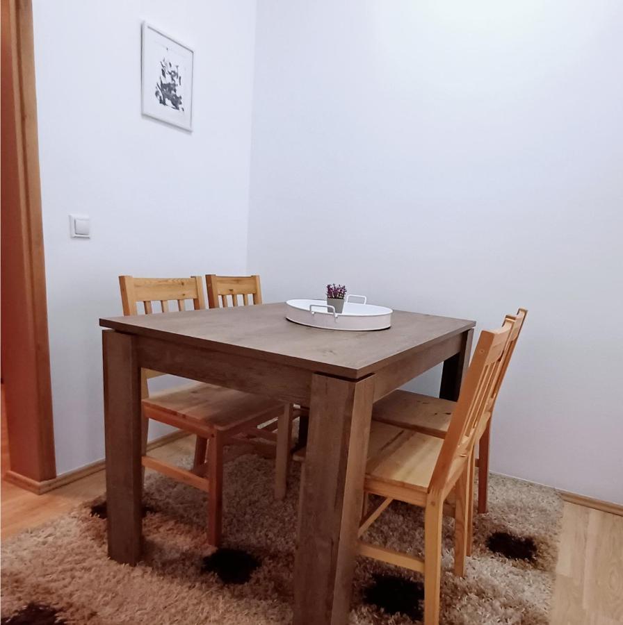 Apartmani Damir Saraievo Exterior foto
